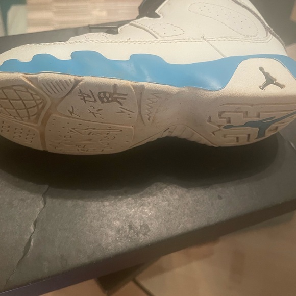 Jordan toddler 10C - Picture 2 of 3